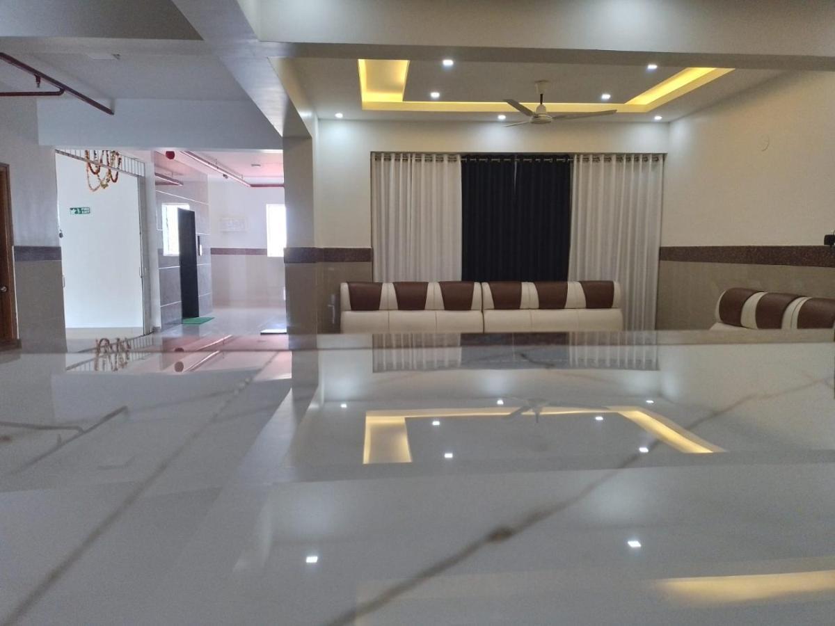 Mulki Dwarka Lodging & Boarding מראה חיצוני תמונה